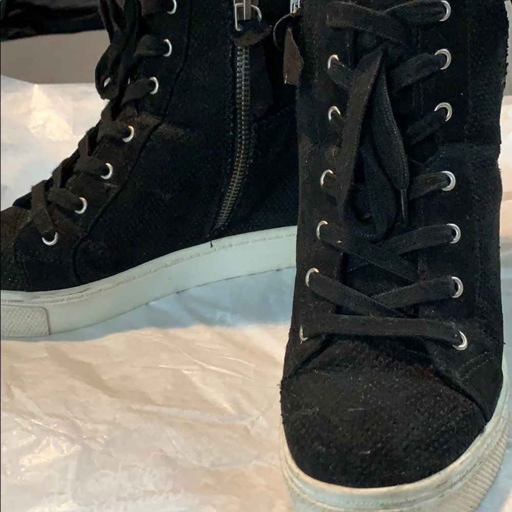 Steve Madden wedge tennis shoes